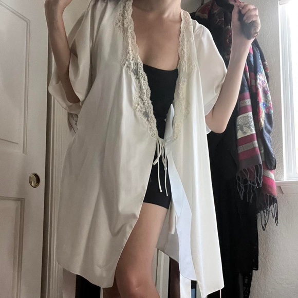 Laura Adams 90s / y2k vintage lingerie robe - Picture 2 of 8